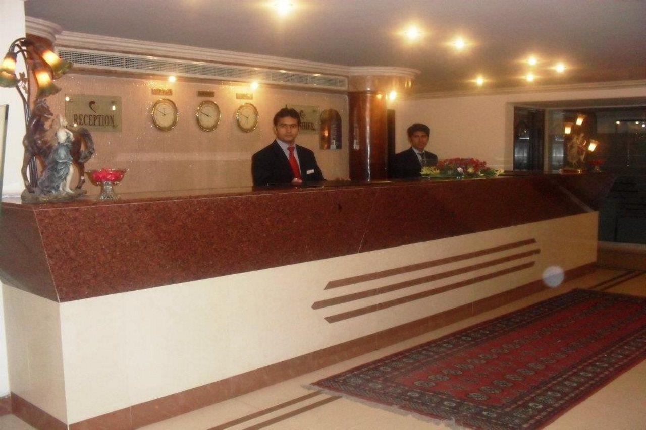 Hotel Crown Plaza Lahore Eksteriør billede