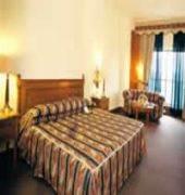 Hotel Crown Plaza Lahore Eksteriør billede